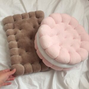 หมอนรูปเท้า สีน้ำตาล-ชมพู